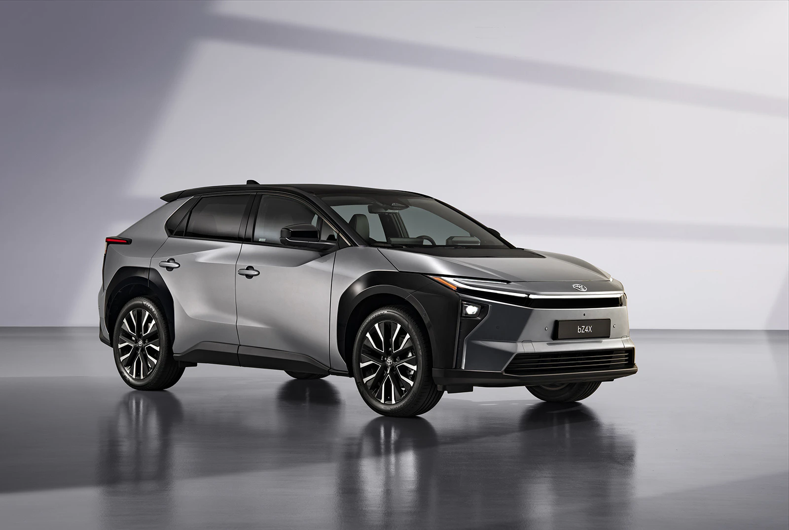 Toyota C-HR+: Billeder & data på helt ny elbil | bilmagasinet.dk