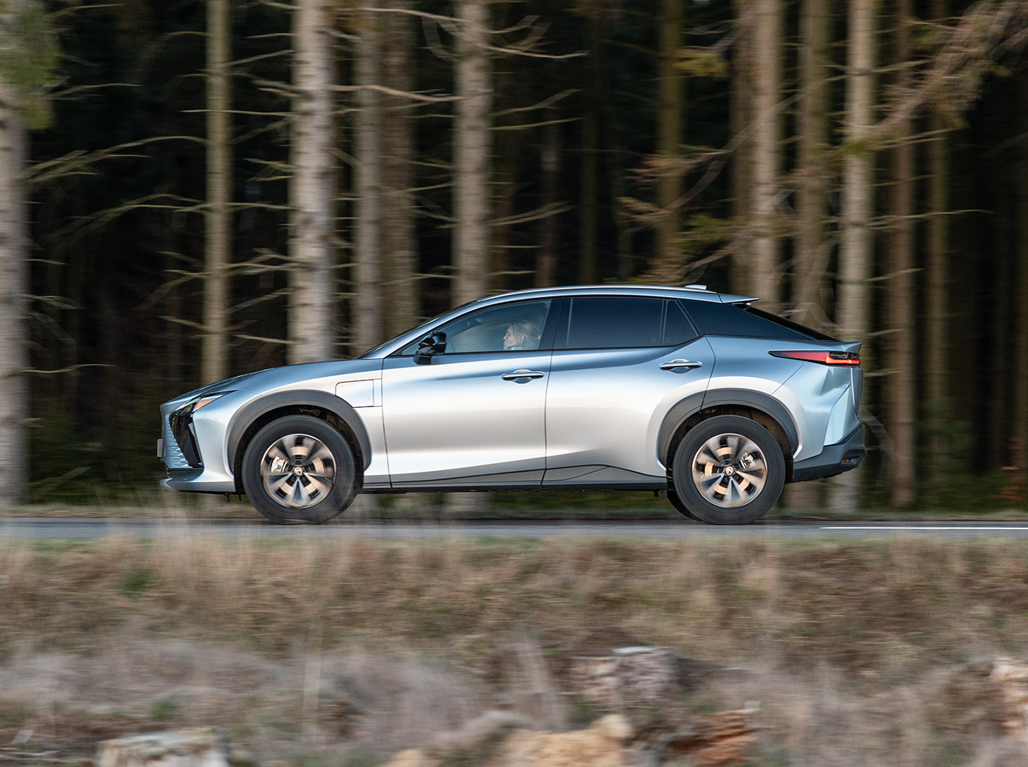 Lexus RZ test: Lækker elbil giver dig masser af 