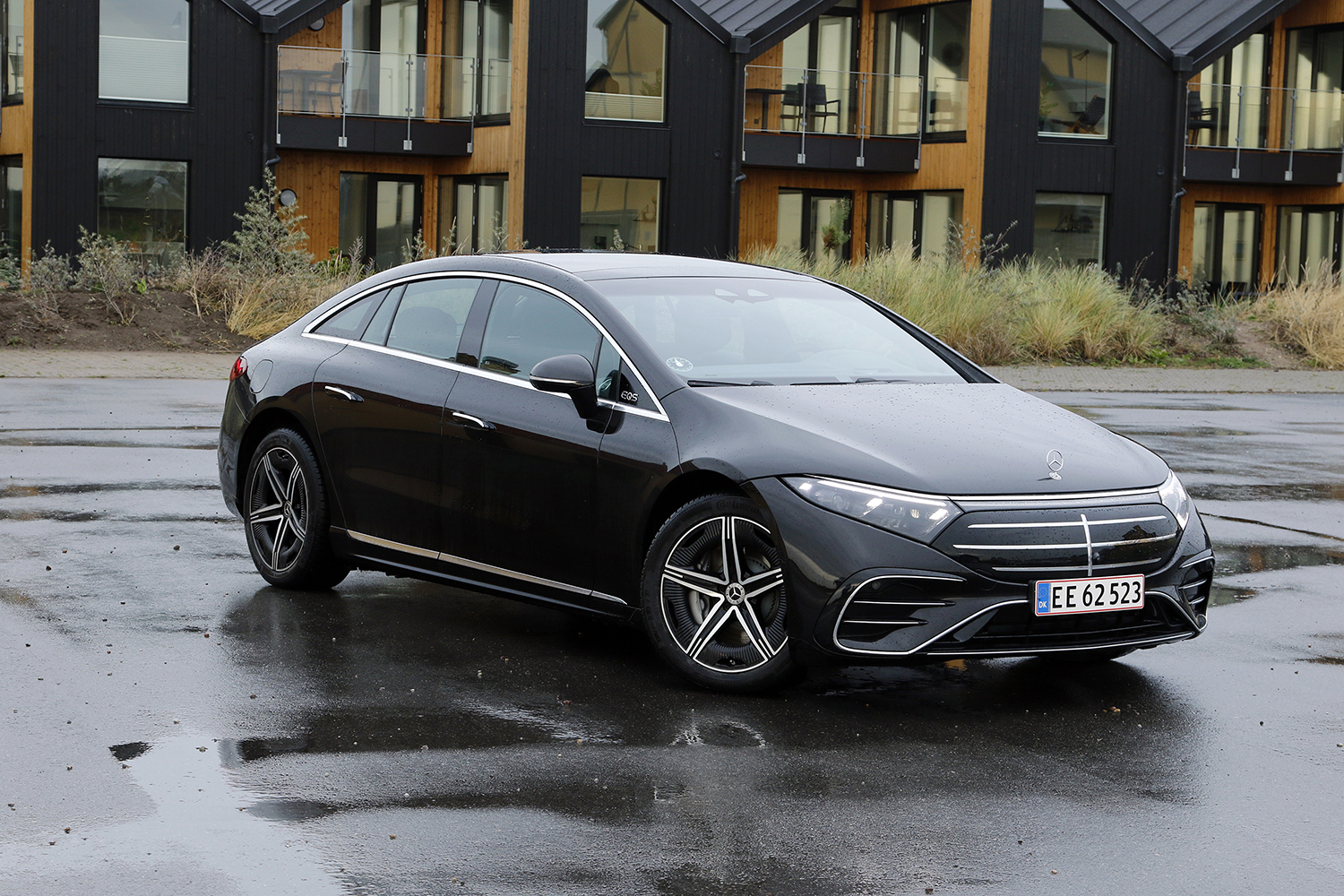 Mercedes EQS - test, pris & anmeldelse (2024) | bilmagasinet.dk