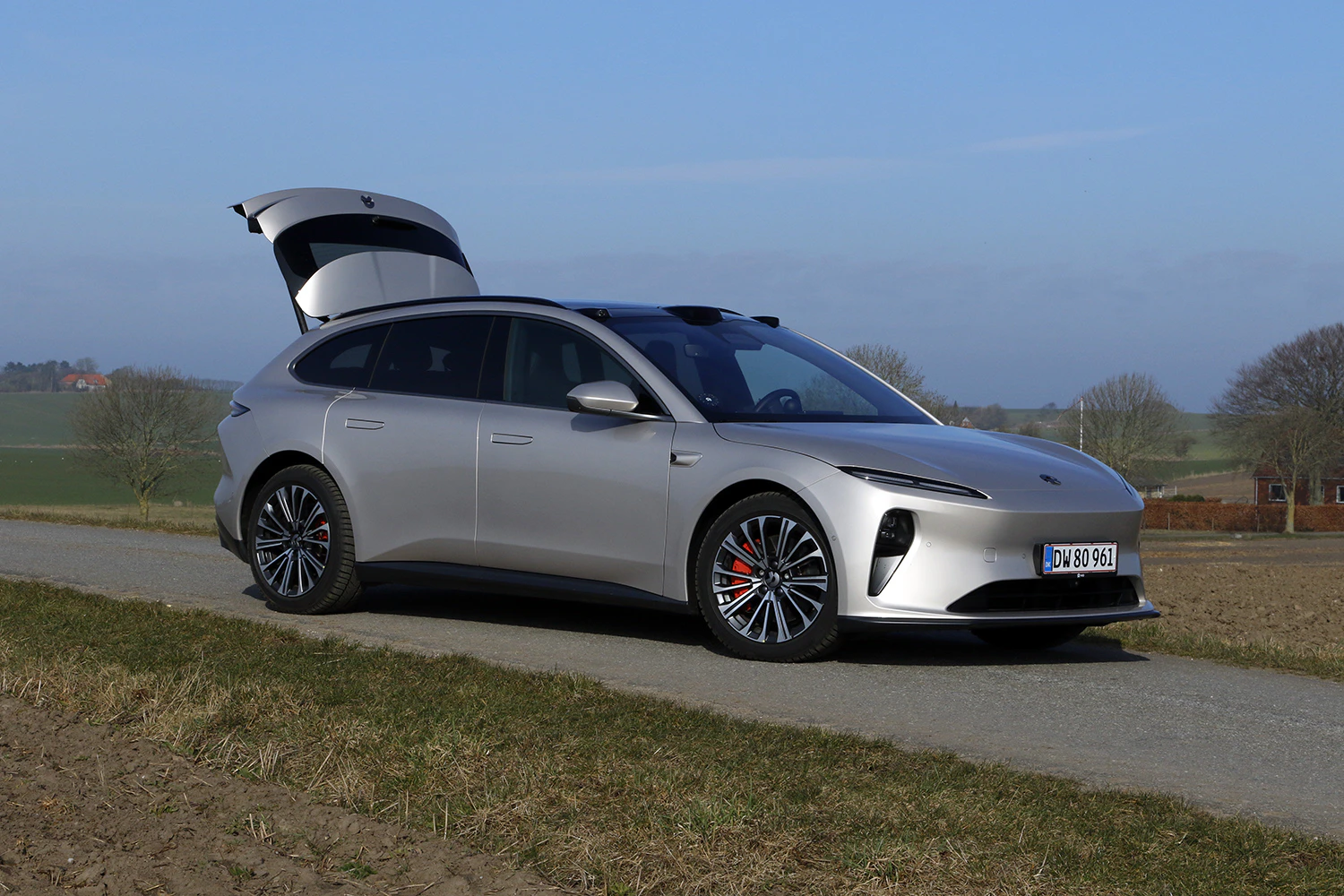 BYD Seal: Et frontalangreb på Tesla - den rammer ikke helt ...