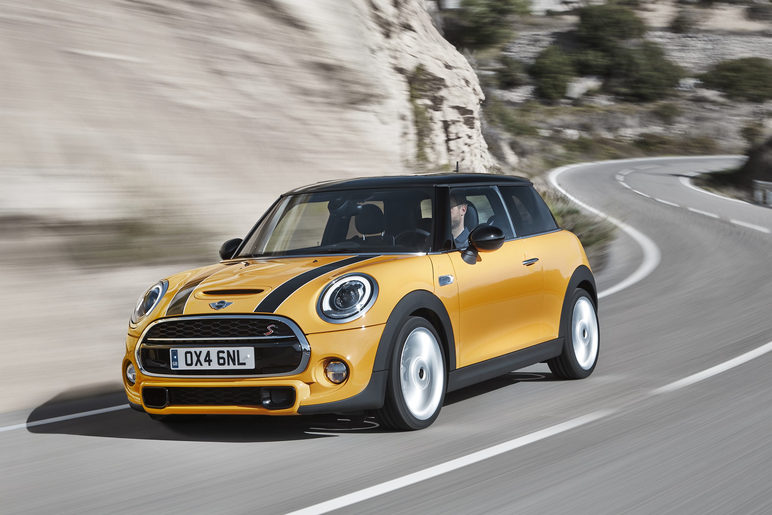 Ny Mini fra 250.000 kr. | bilmagasinet.dk
