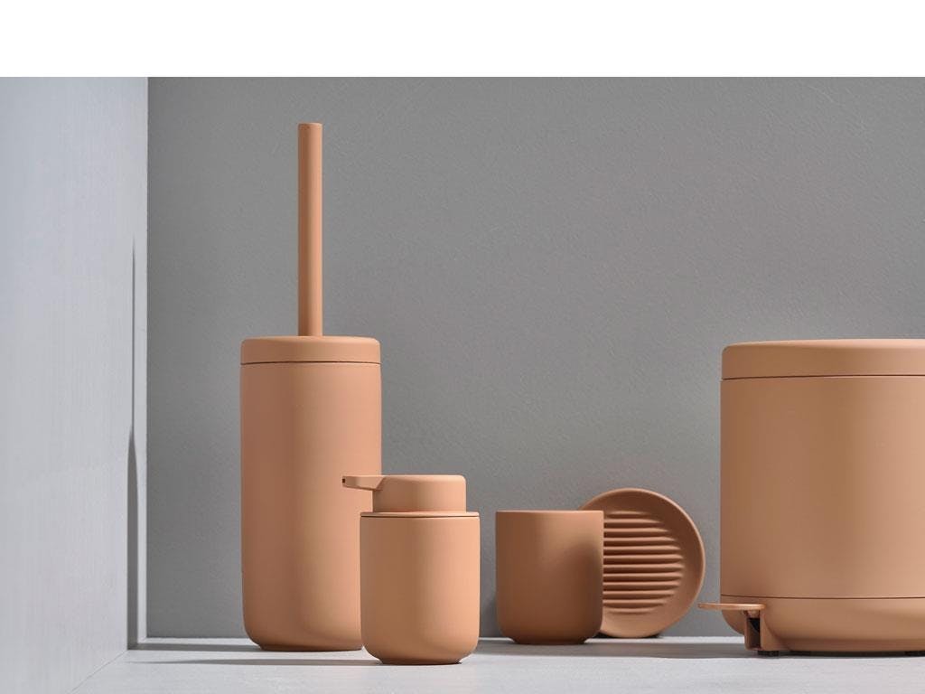 Farverig badeserie fra Zone