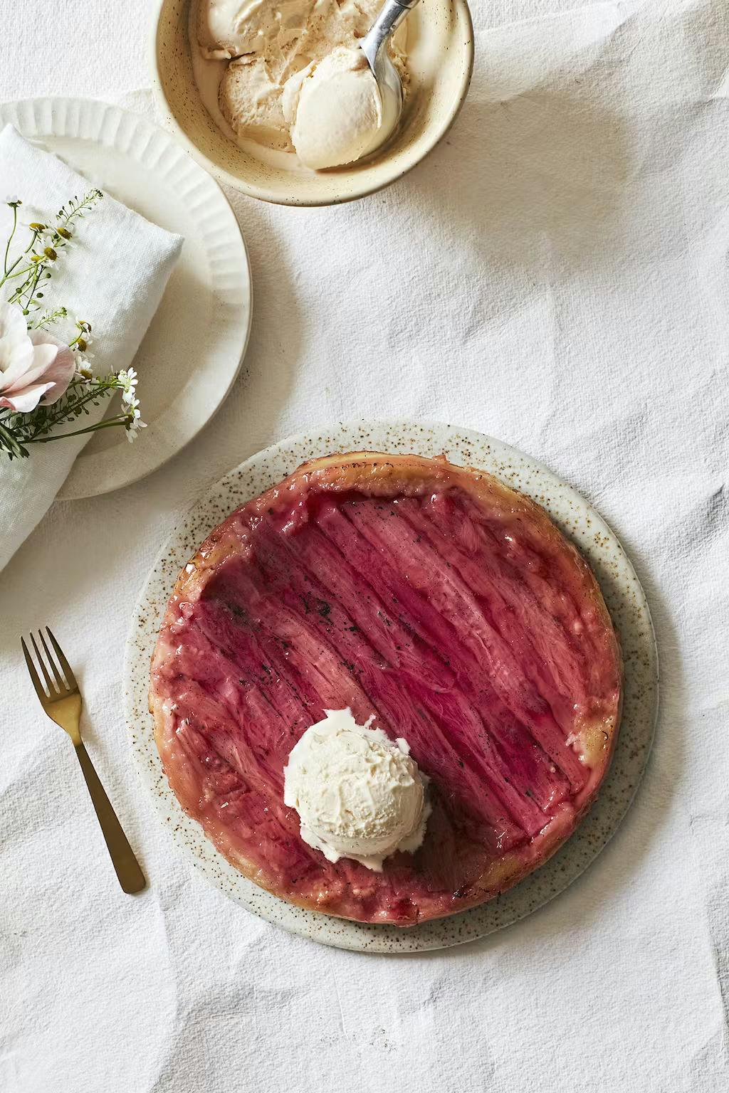 Rabarbertærte a la tarte tatin Rabarbertærte a la tarte tatin