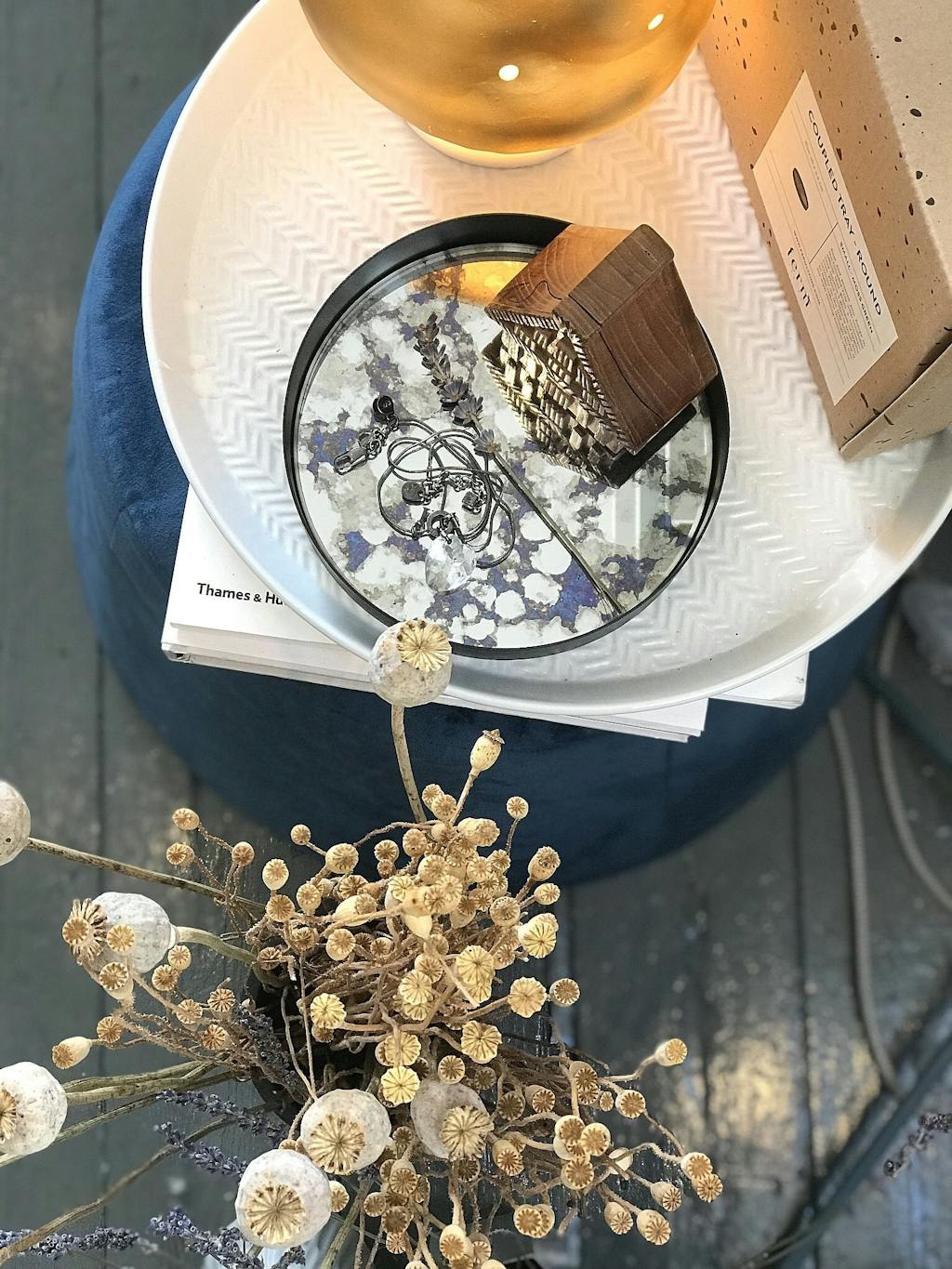 Rund serveringsbakke som pynter