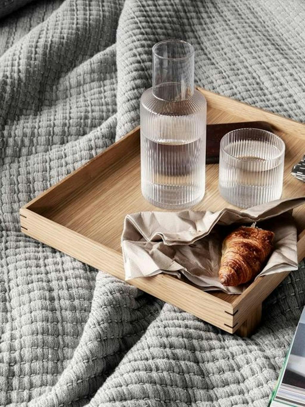 serveringsbakke i træ