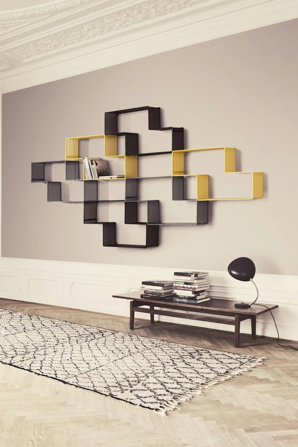 GUBI GUBI reol hylde grafisk element i indretningen