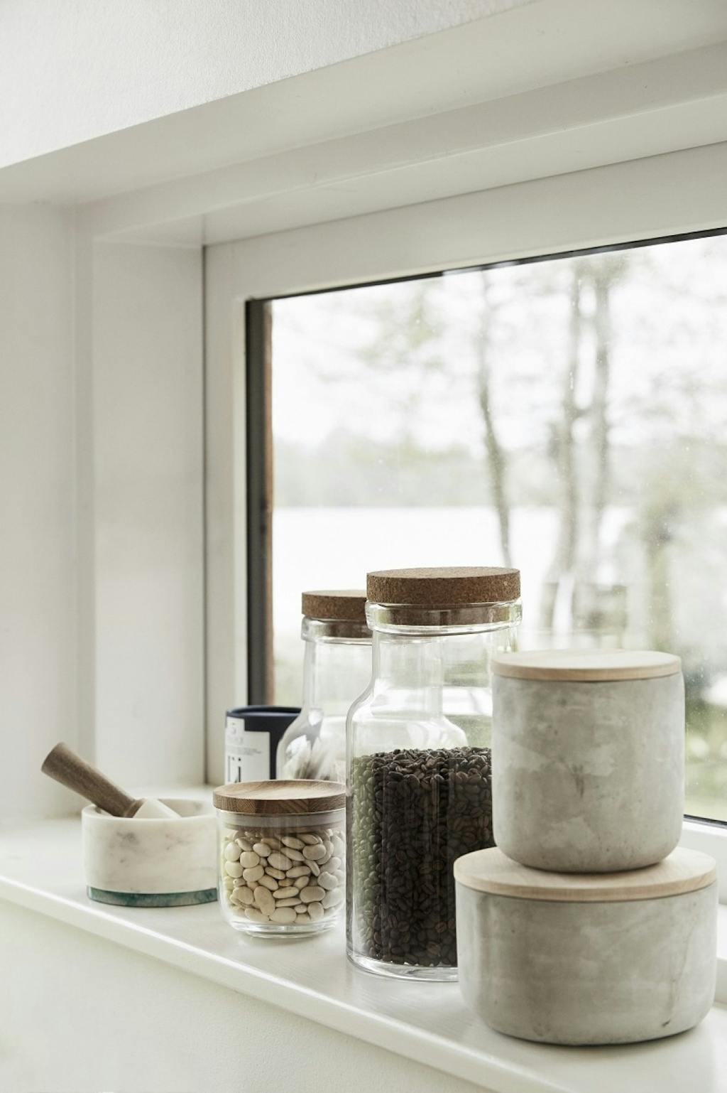 beton krukke med trælåg