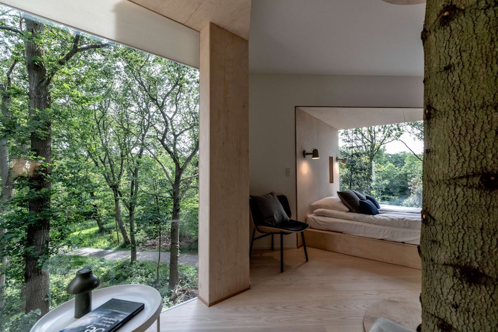 Løvtag trætophotel Mariager Fjord