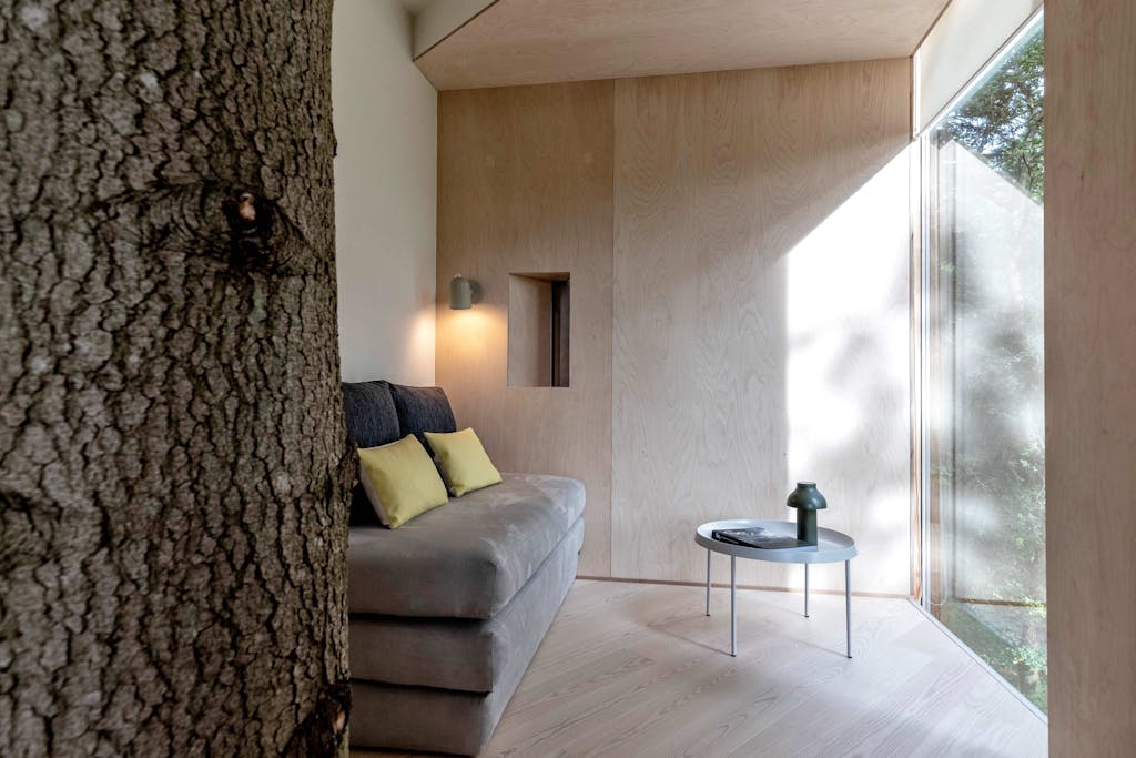 Løvtag trætophotel Mariager Fjord