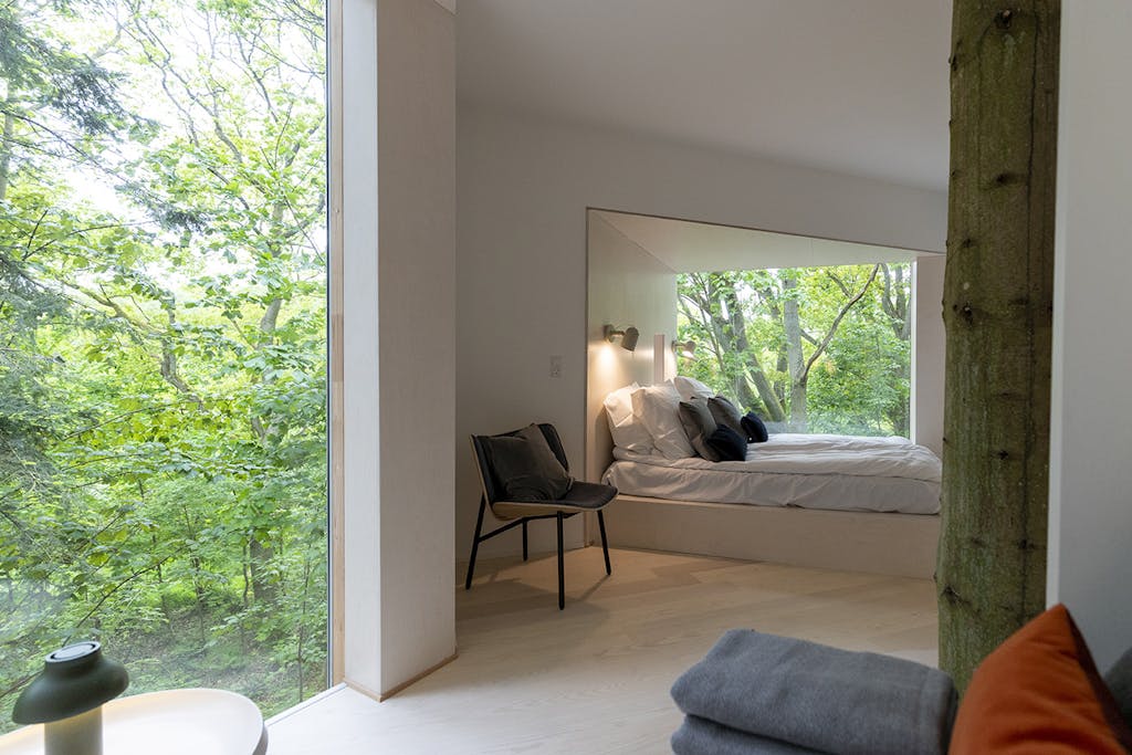 Løvtag trætophotel Mariager Fjord