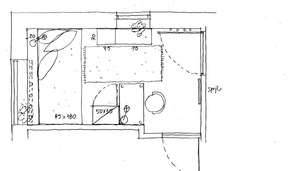 Lone Barslunds plantegning efter hendes forslag til indretning af det lille børneværelse. Lone Barslunds plantegning efter hendes forslag til indretning af det lille børneværelse.