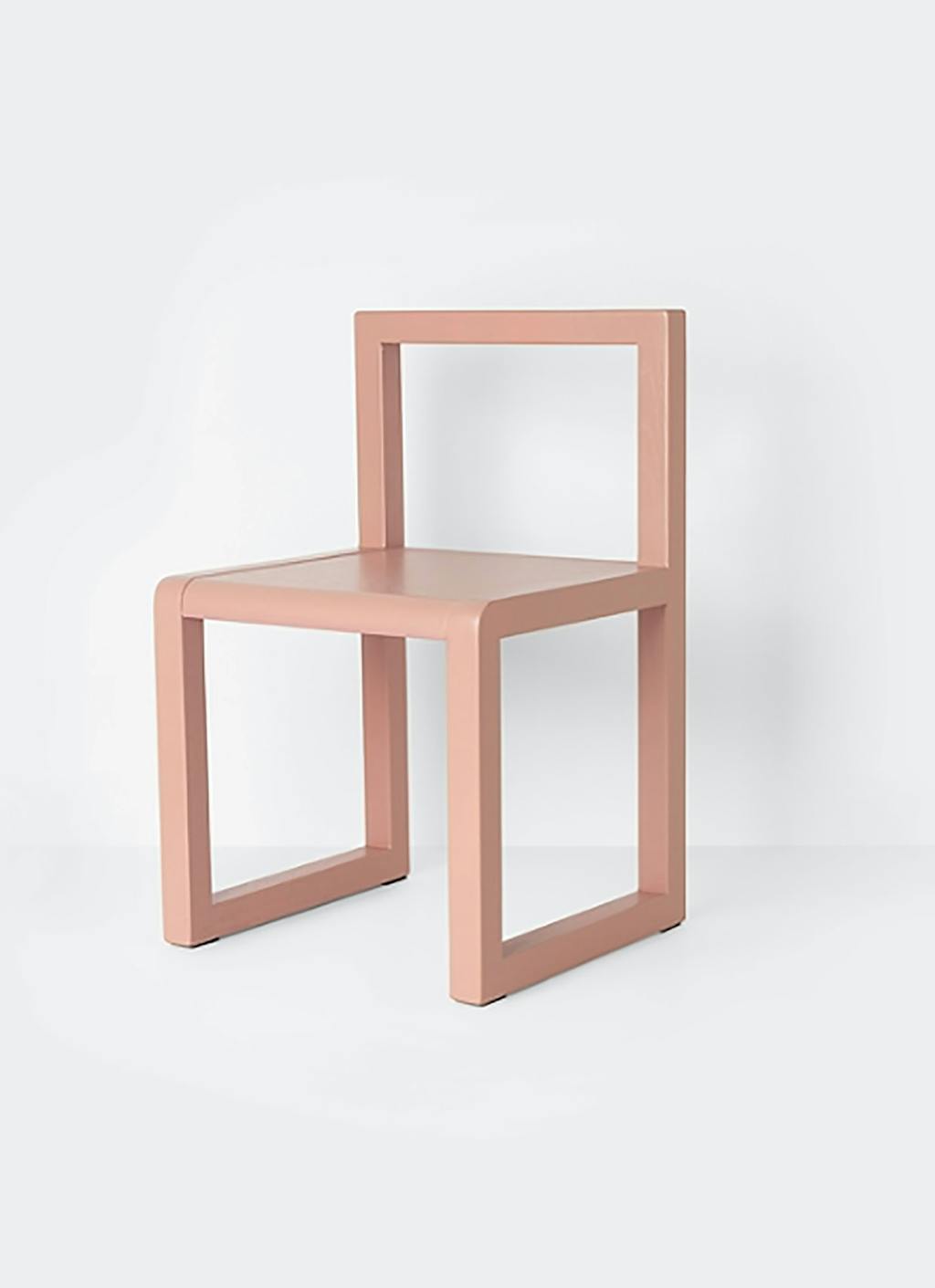 Børnestol set til 899 kr. Børnestol set til 899 kr.