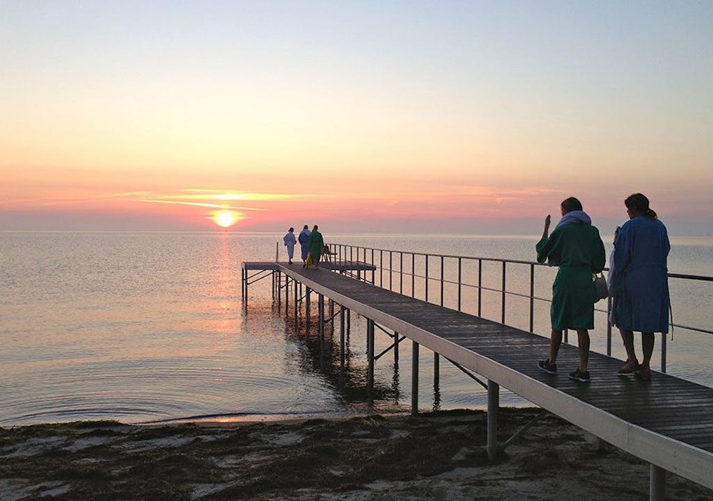 Badehotel hotel hoteller weekendophold vinterbadning vinterbader Kurhotel Skodsborg Nordsjælland Danmark danske vand hav kyster