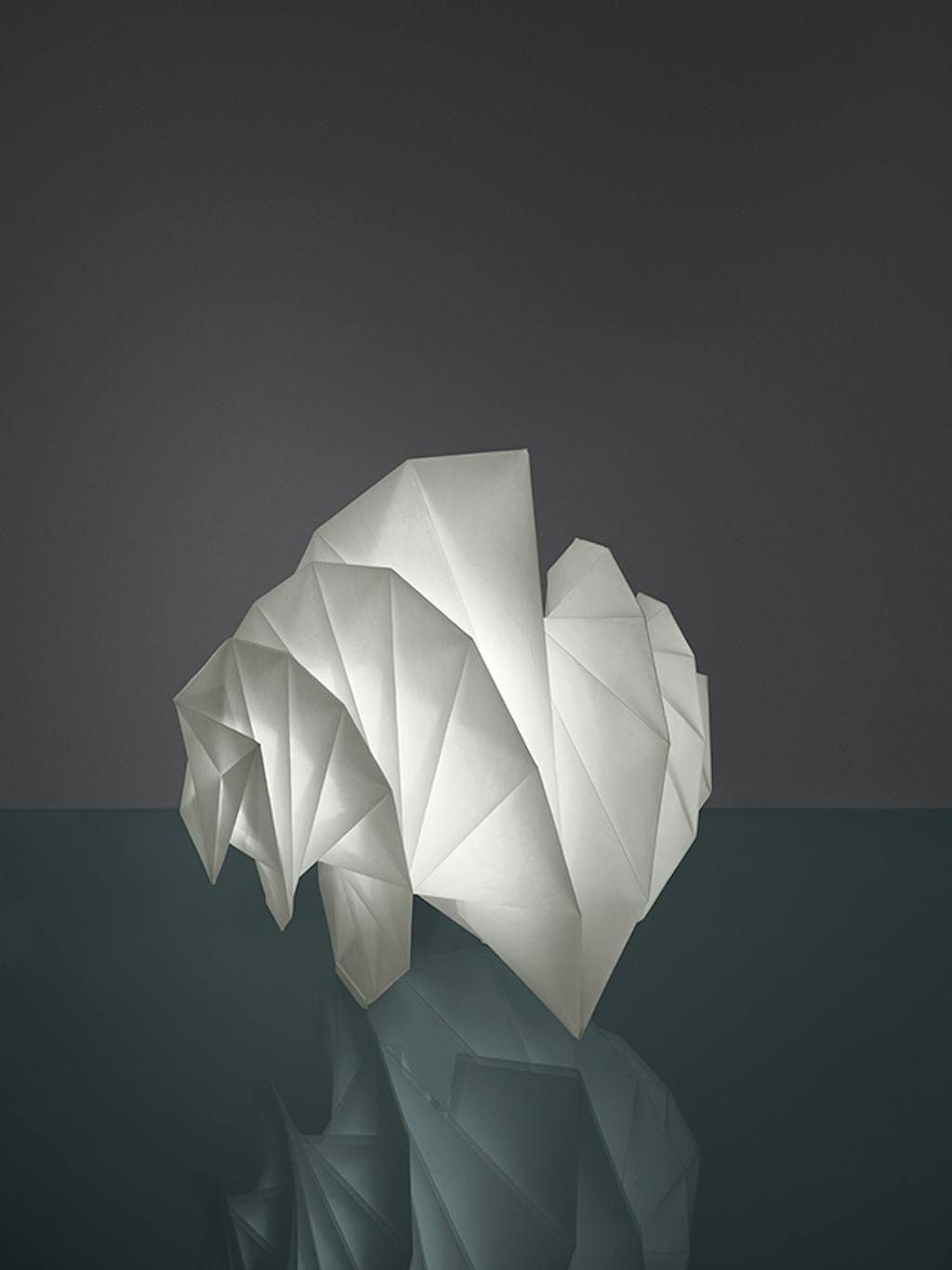 Artemide lysskulptur
