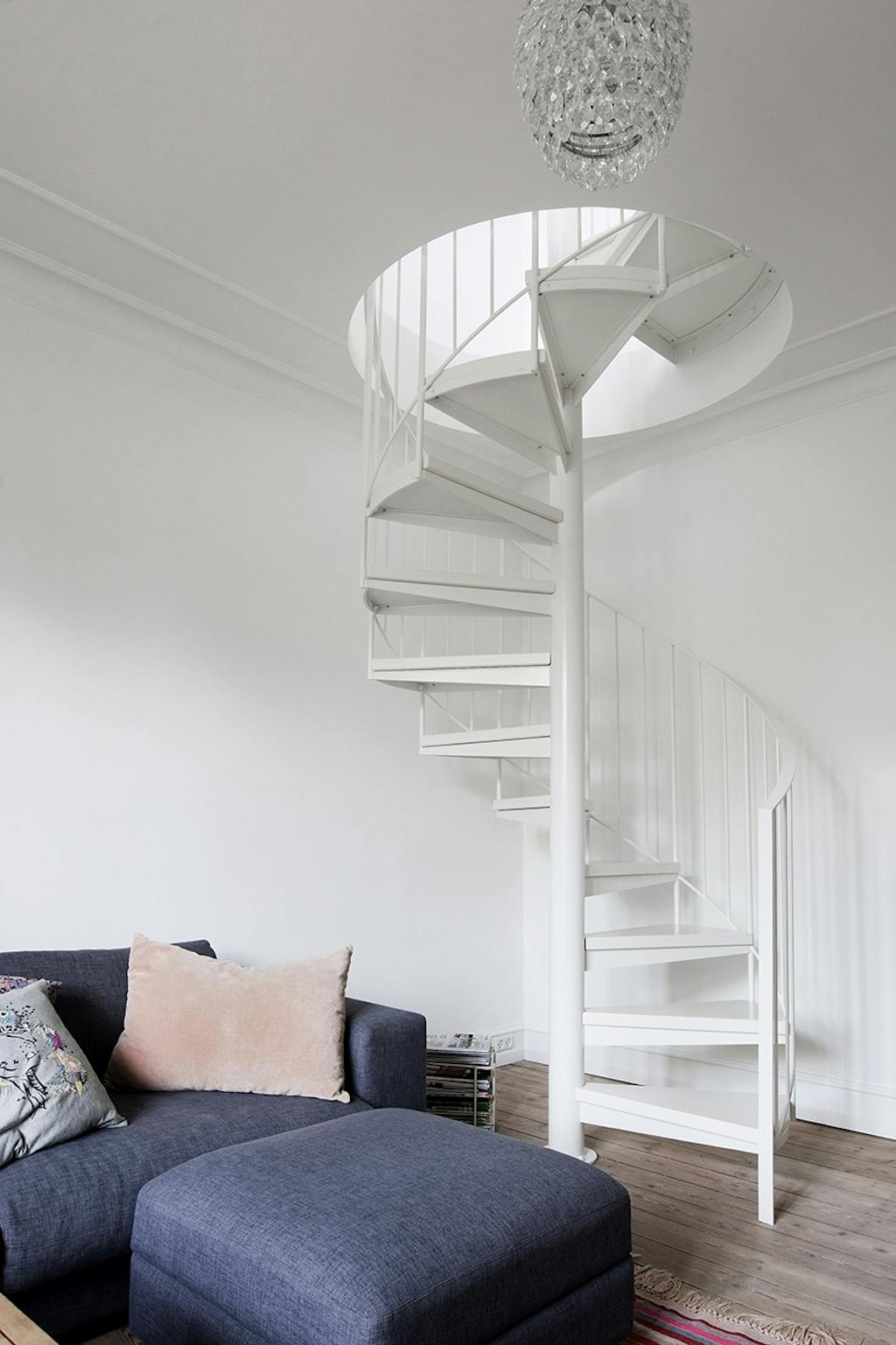 frederiksberg byhus trappe sofa