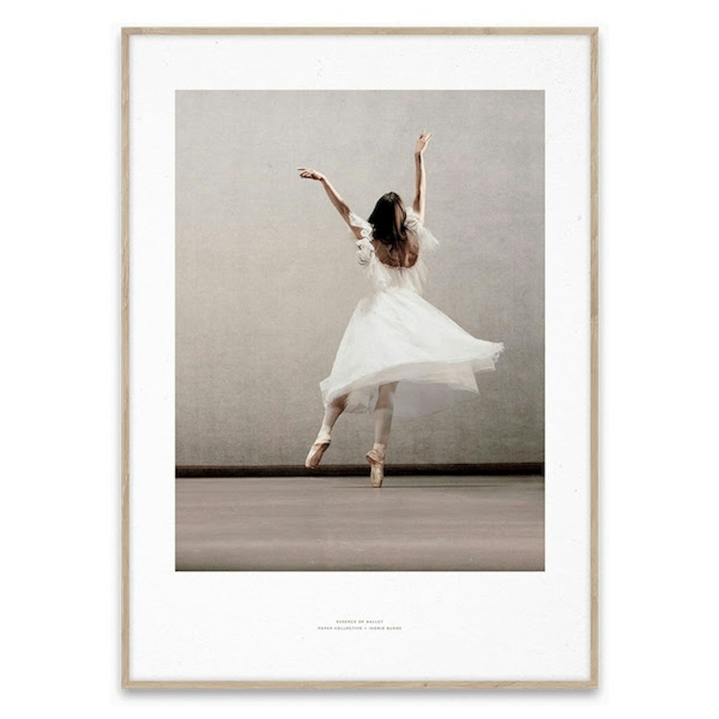 Paper Collective plakat af ballerina i lyserøde nuancer
