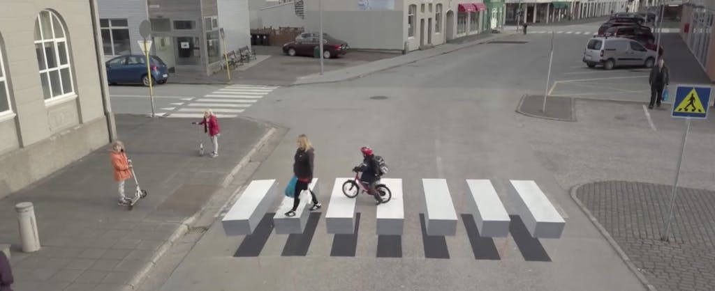 optisk illusion svævende fodgængerfelt