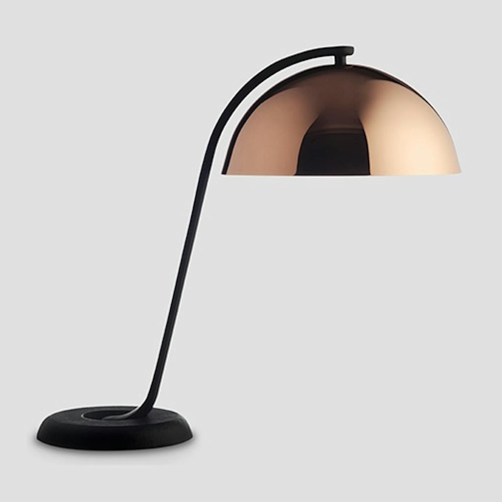 WRONG FOR HAY - CLOCHE - BORDLAMPE I KOBBER WRONG FOR HAY - CLOCHE - BORDLAMPE I KOBBER