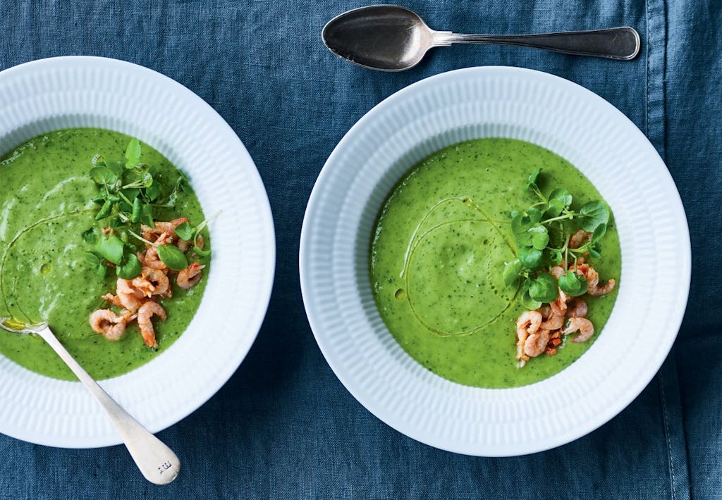 Opskrift på grøn gazpacho med fjordrejer