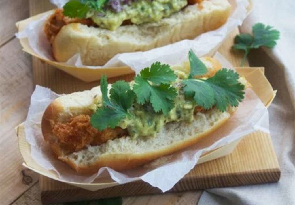 Opskrift på hotdog med friteret blæksprutte