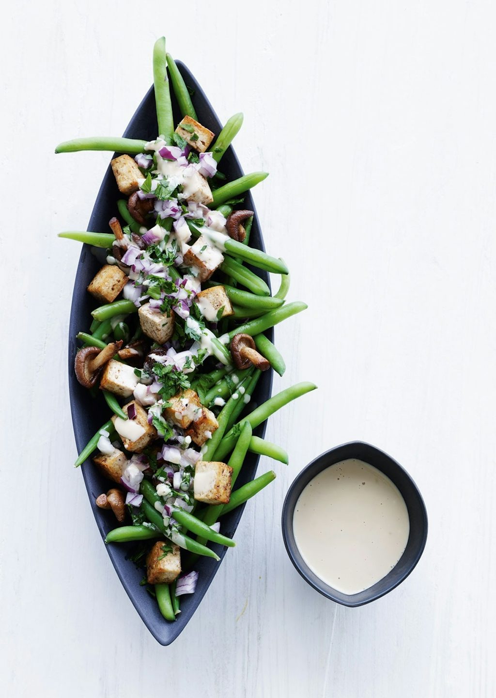 Vegetarisk bønne-tofu salat Vegetarisk bønne-tofu salat