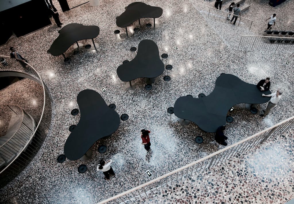 Finn Juhl Kina universitet Onecollection indgang