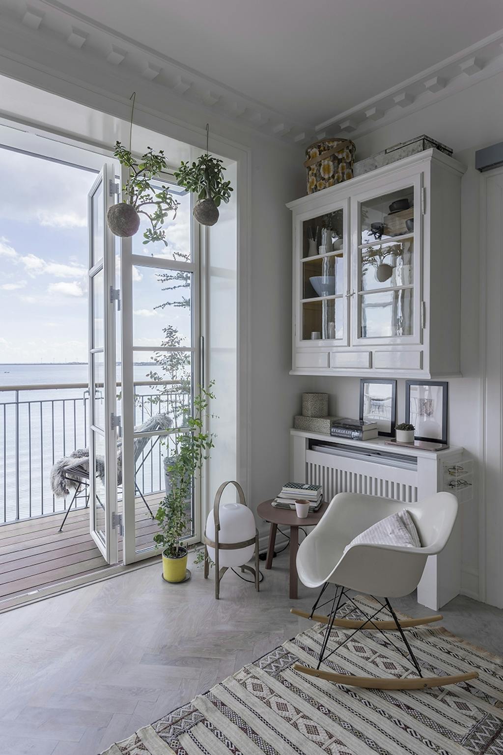 danske boligarkitekter small living radiatorskjuler