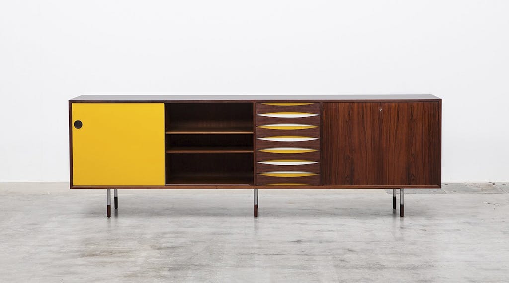 danske designere klassiker vodder skænk reol