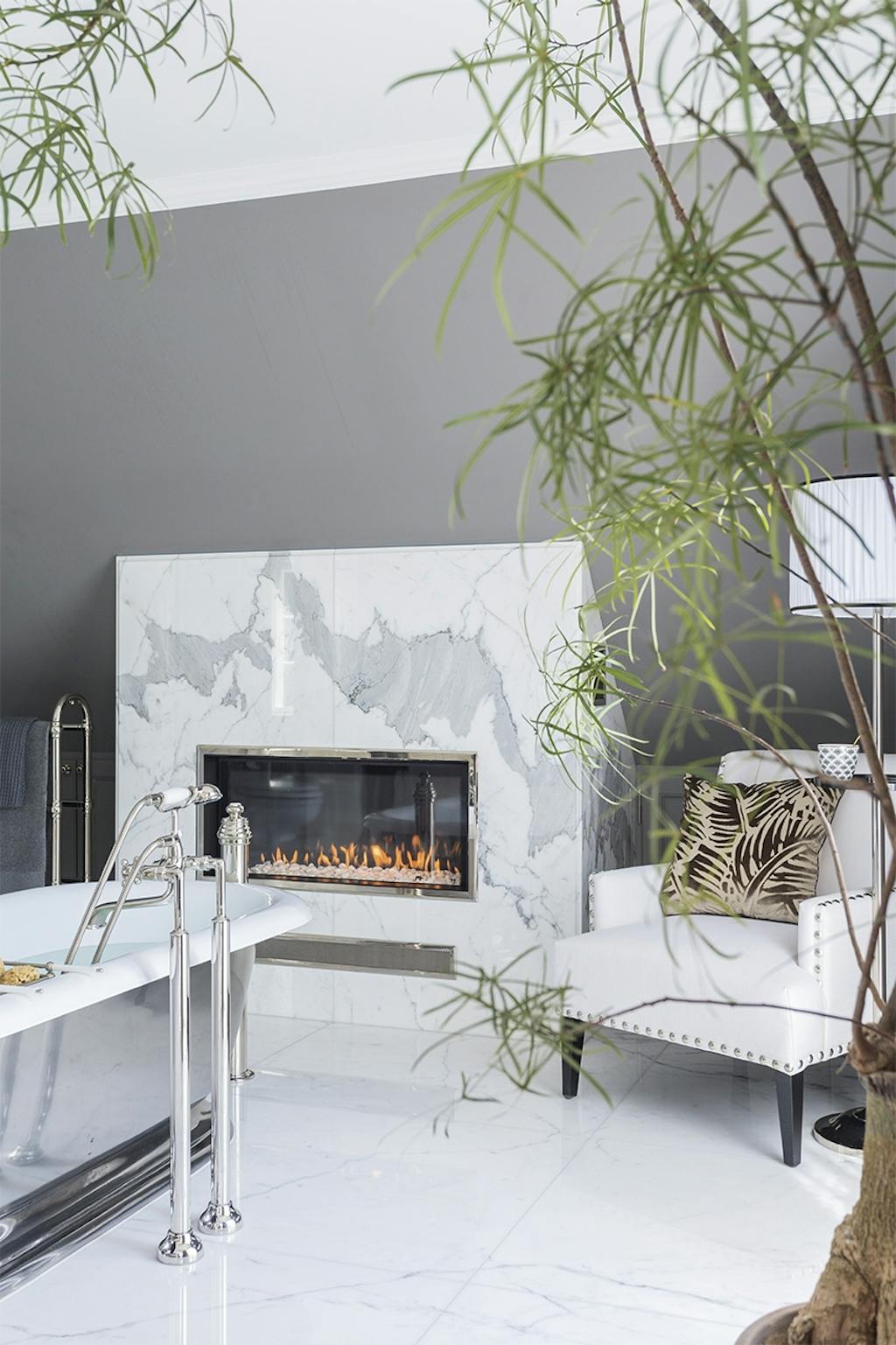 bad og design badeværelse luksus pejs