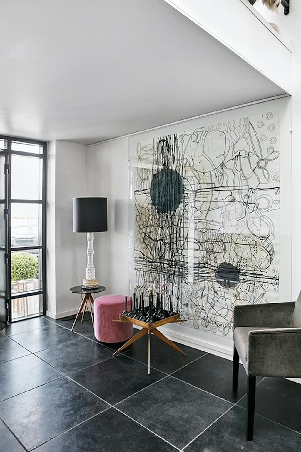 entre med vægmaleri