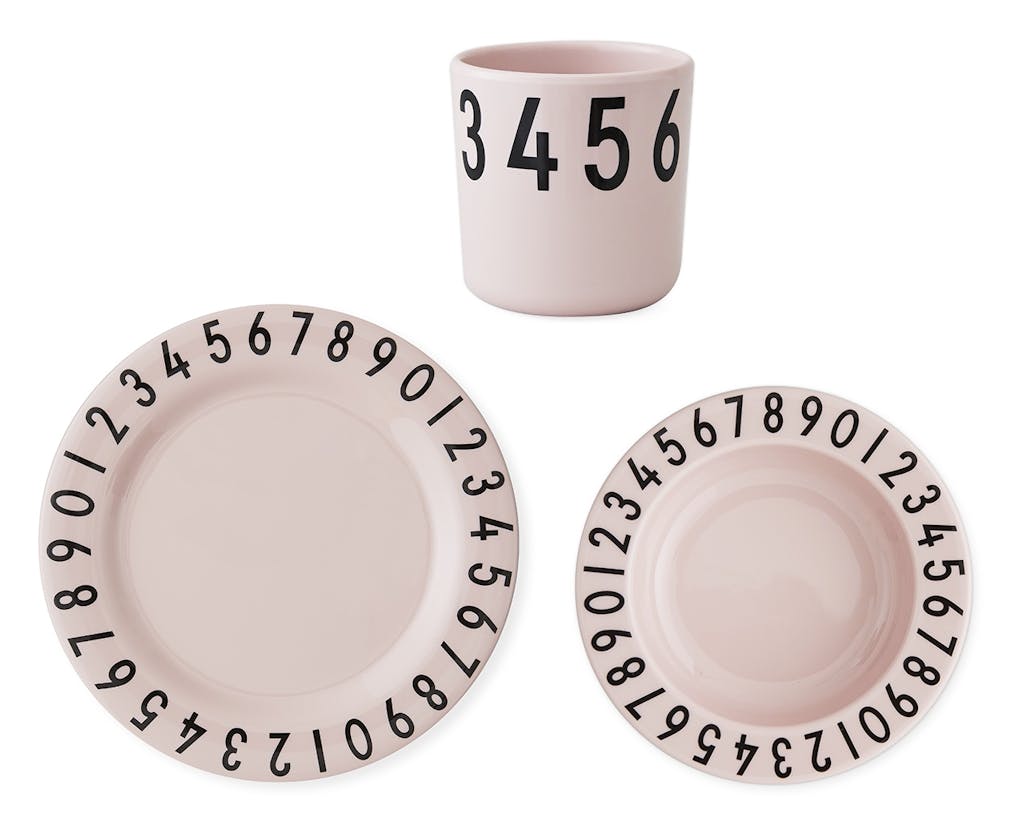 inspiration til pigeværelset Designletters spisesæt