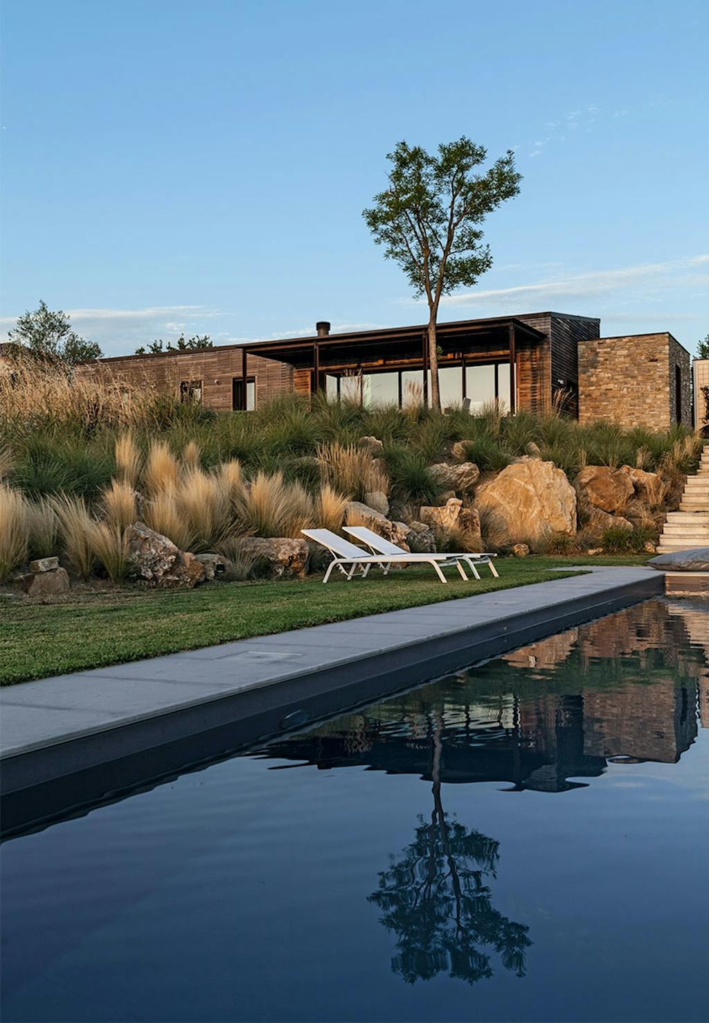 Rustik have med swimmingpool