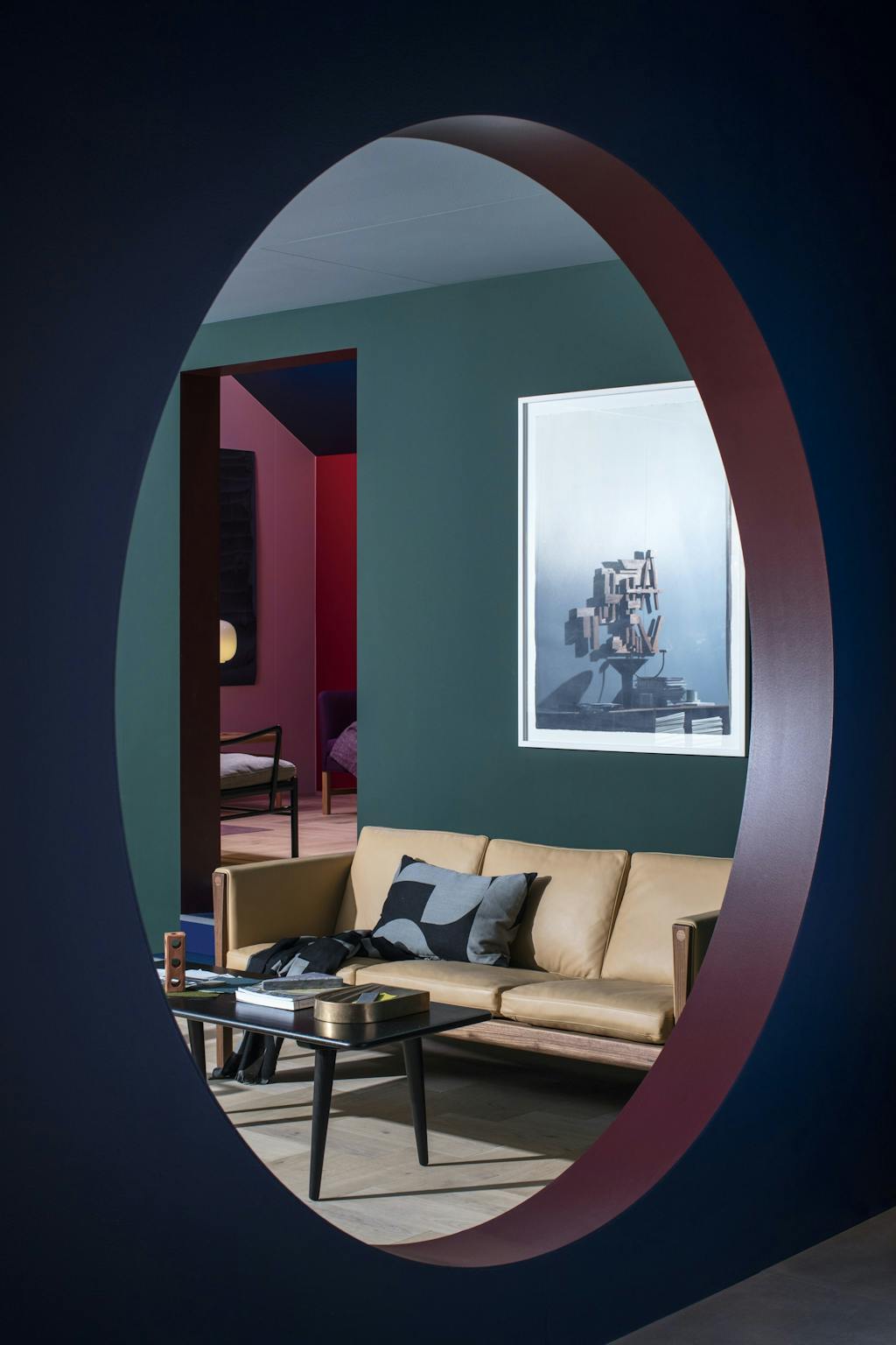 FARVERIG MINIMALISME