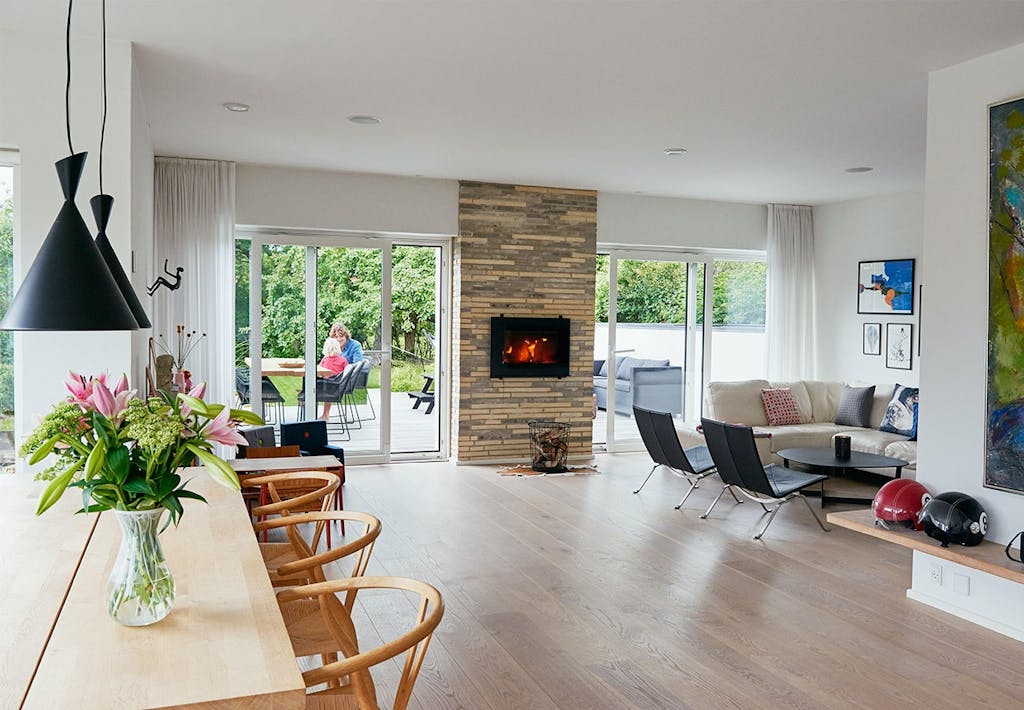 Stue med udgang til aftenterrasse