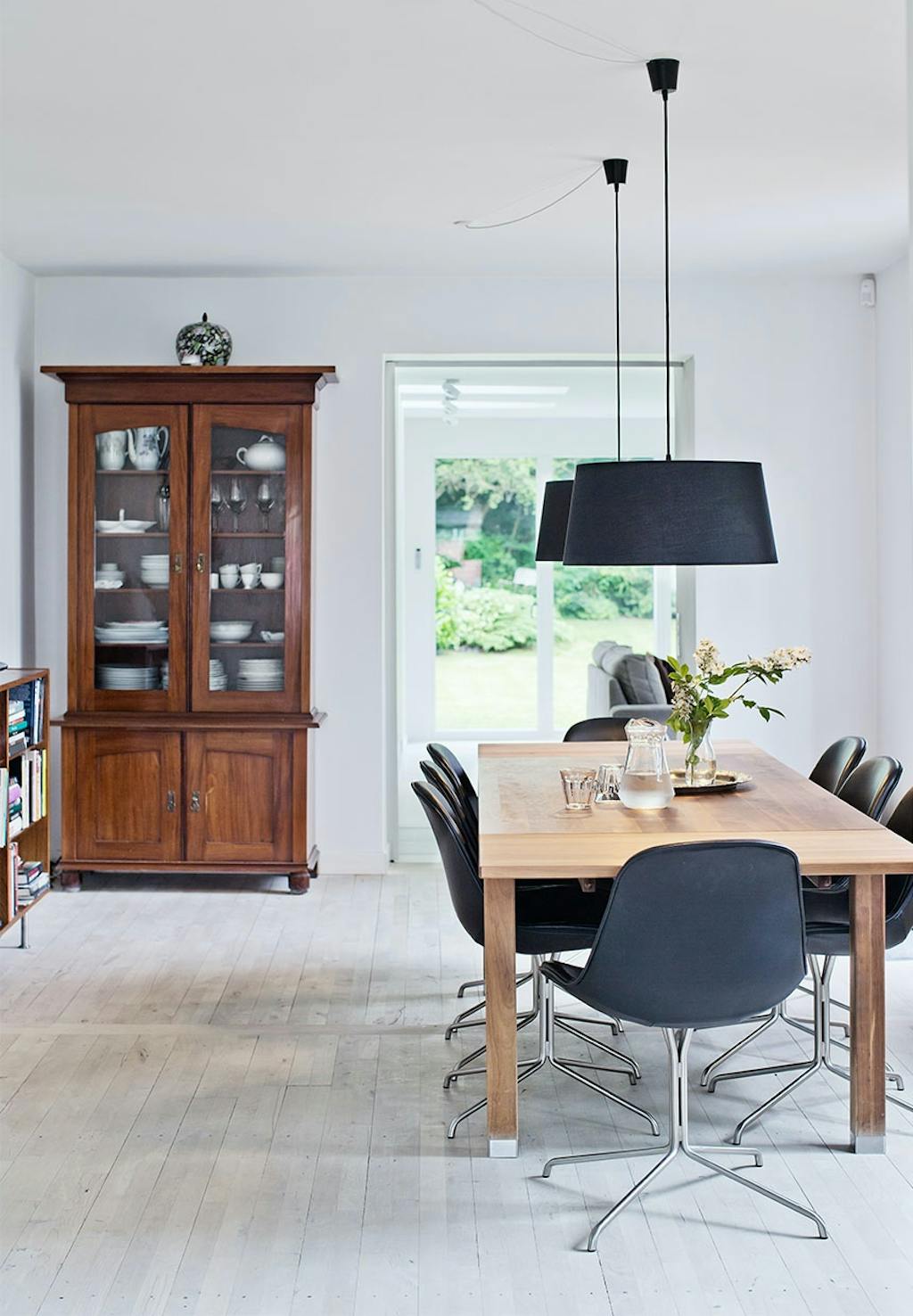 Åben linje gennem huset Åben linje gennem huset