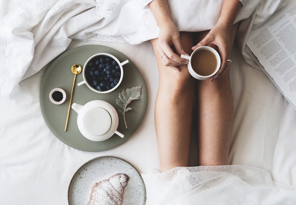 Zakkia service i lyse farver