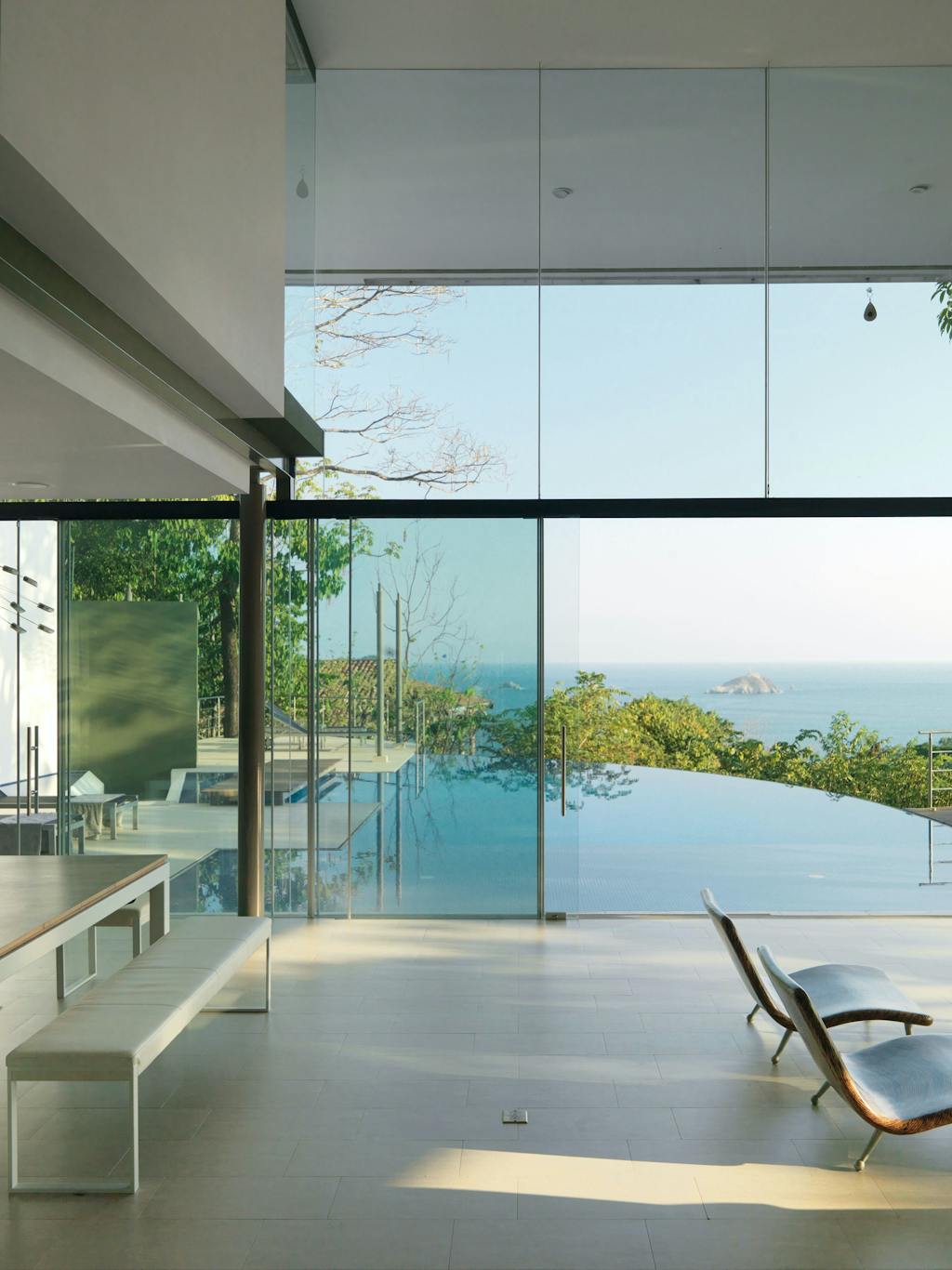 Betagende udsigt og "svævende" vand