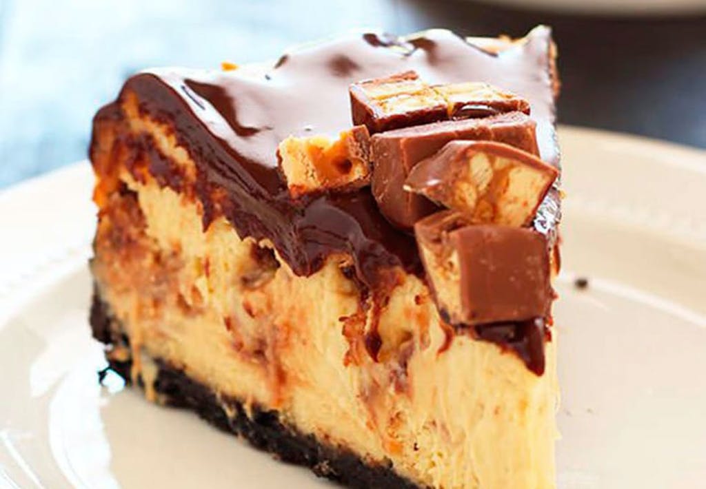 Snickers cheesecake med Oreo bund