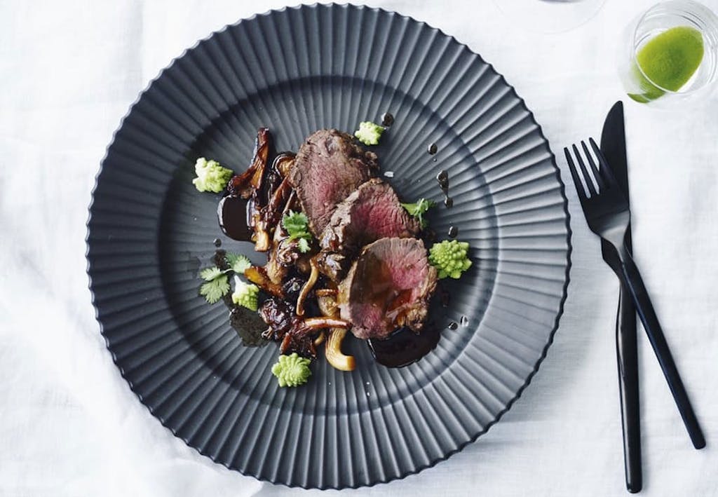 Teriyakiokse med sojastegte svampe