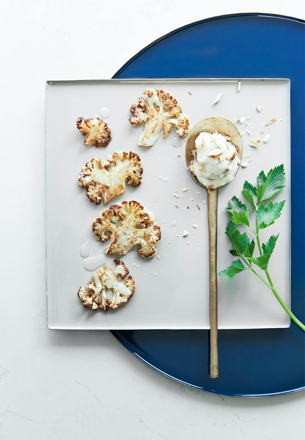 blomkål, trøffelolie og mandler