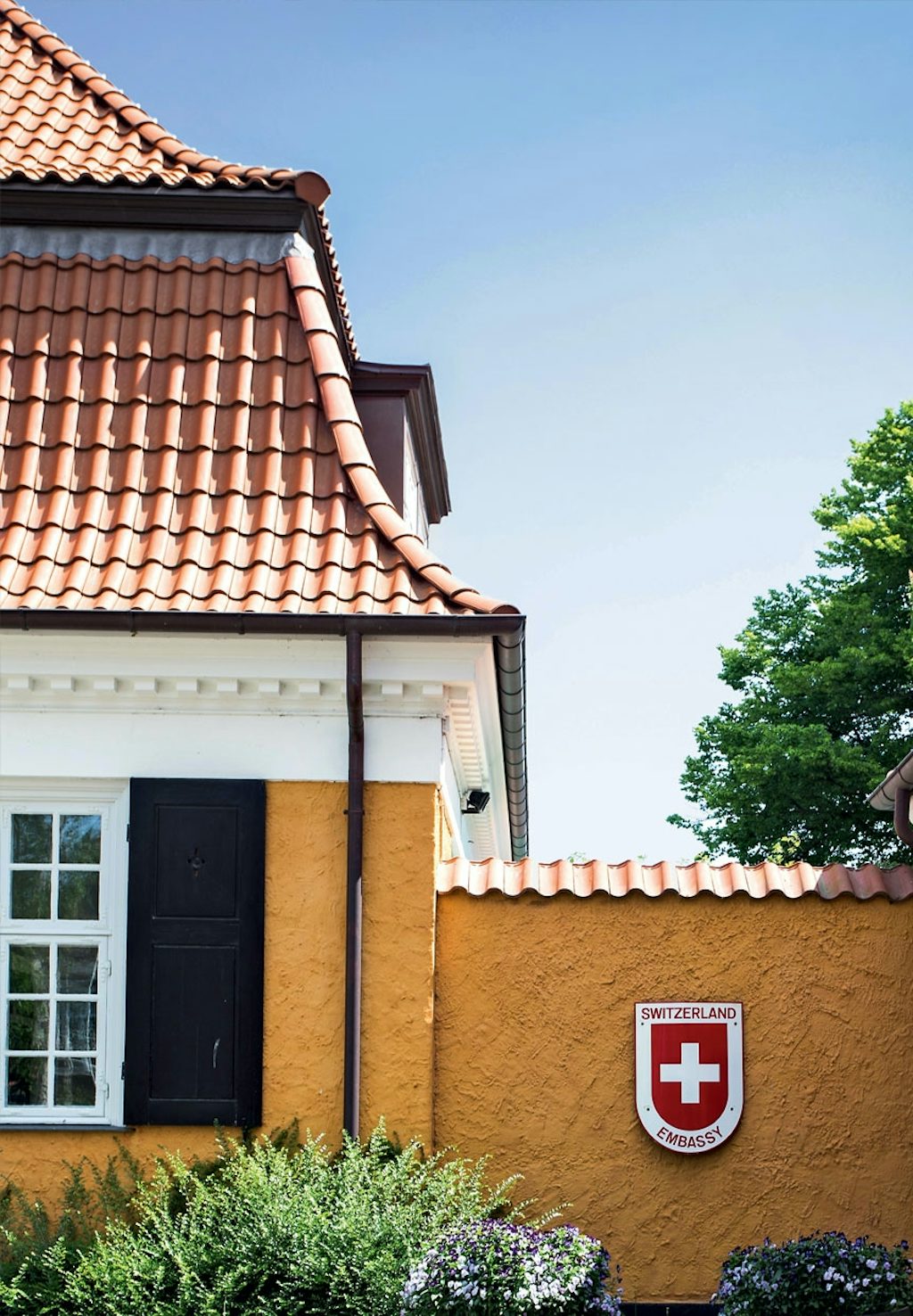 Ambassør-bolig med ny moderne indretning Ambassør-bolig med ny moderne indretning
