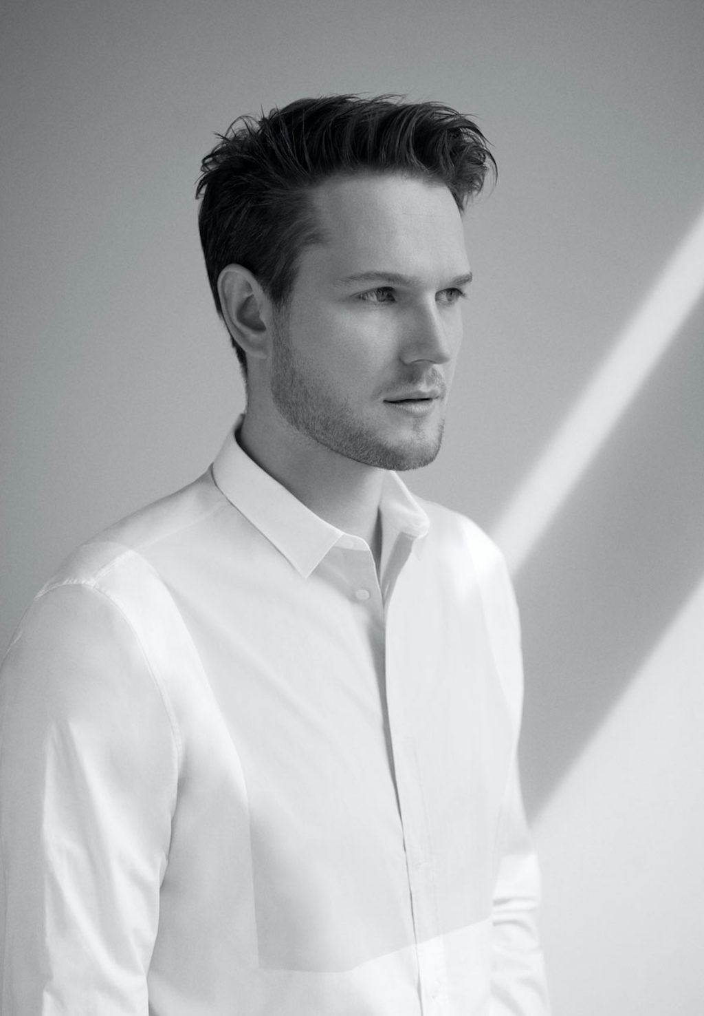 Kom tættere på Sebastian Herkner Kom tættere på Sebastian Herkner