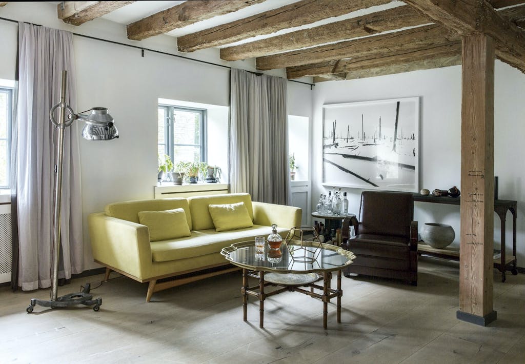 Idyllisk hus med plankegulve fra Dinesen