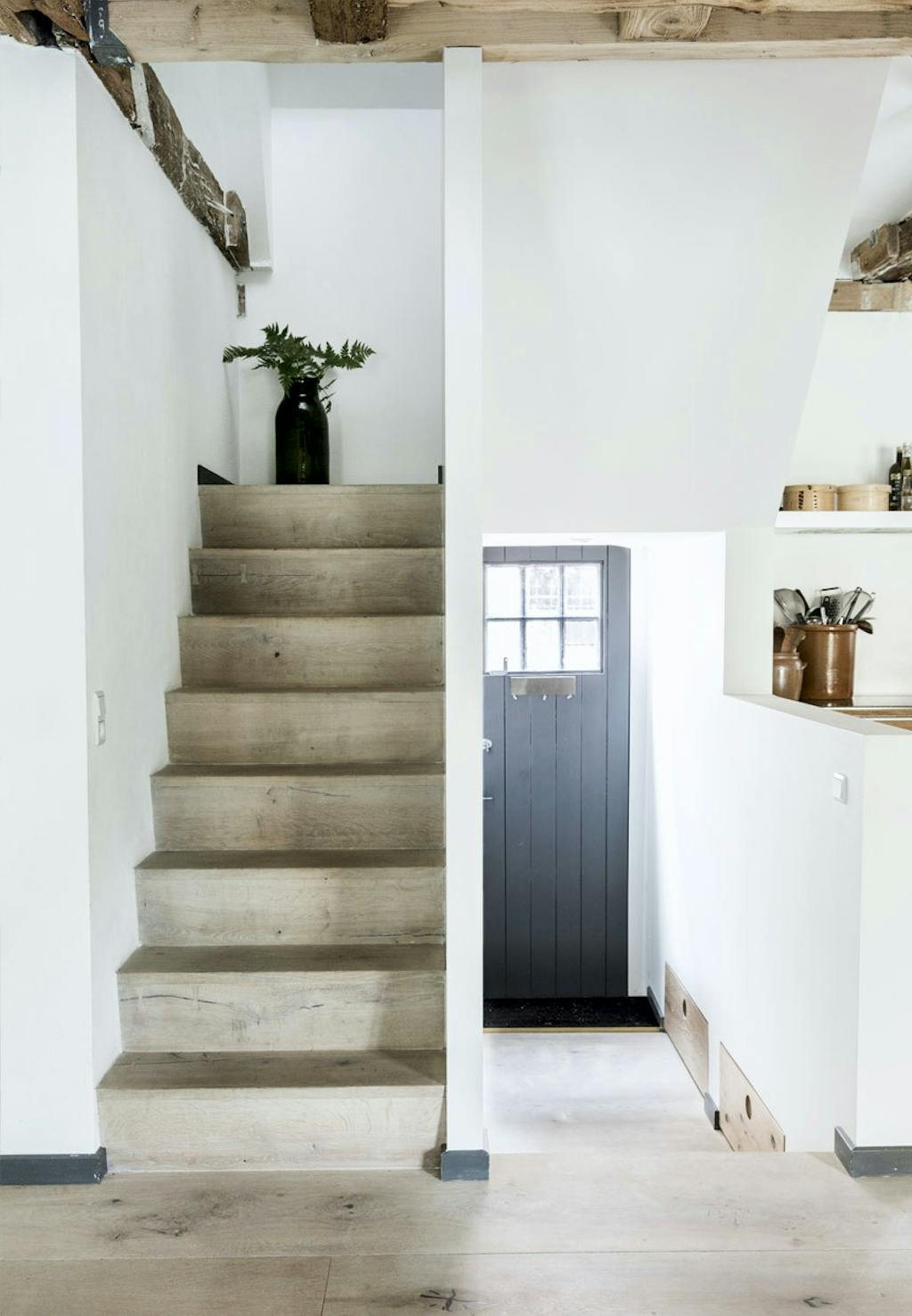 Trappe lavet af Dinesen-planker