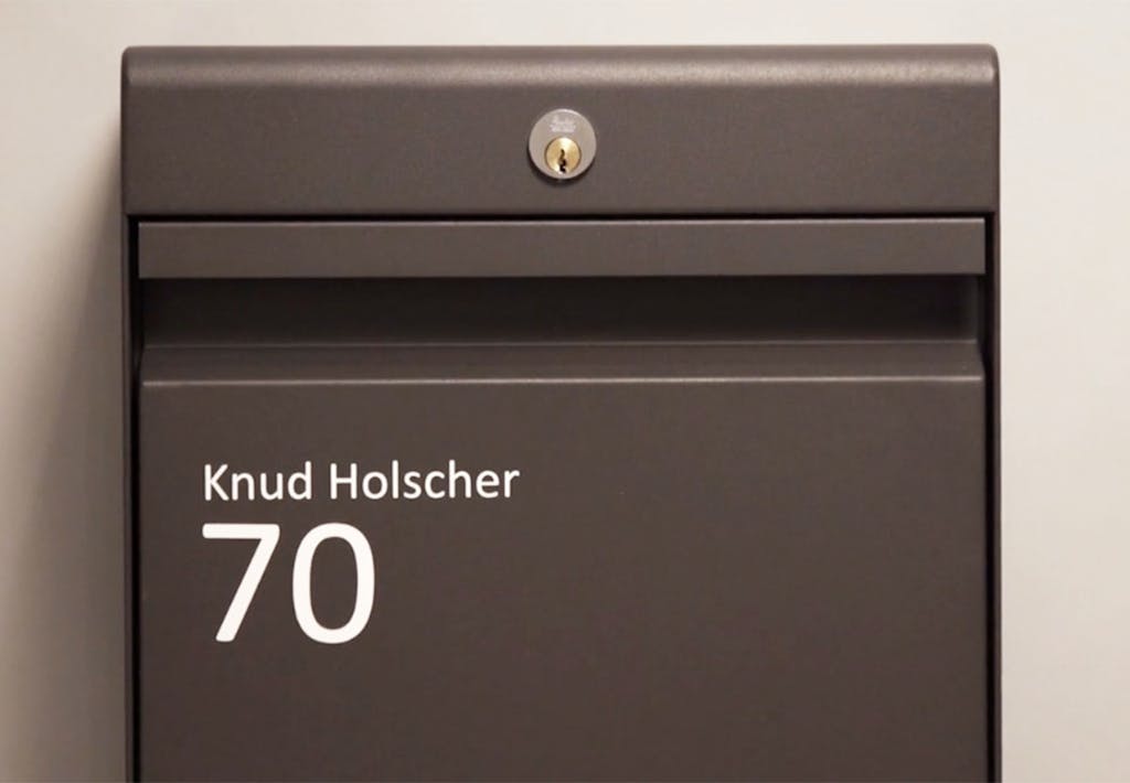 Udstillingen om Knud Holscher