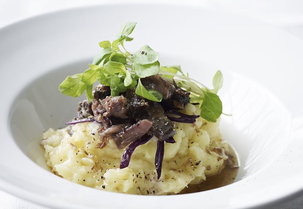 Kalvehaler med mos og rødkål