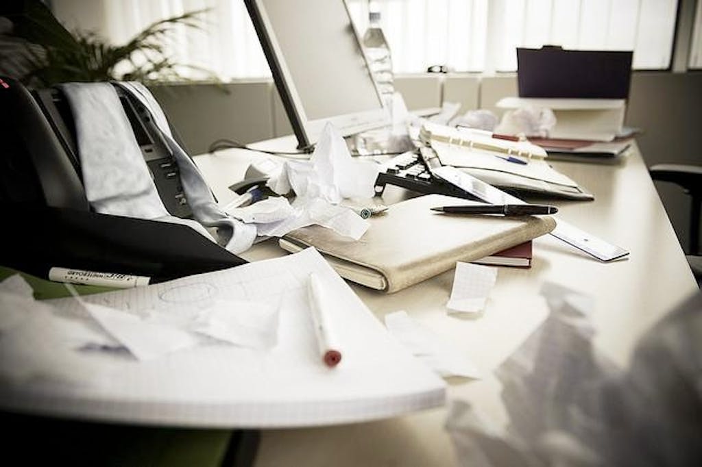 Sortér dine papirer og smid ud