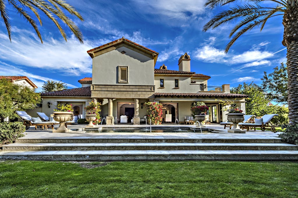 Rocky bor meget pænere, end vi troede ...