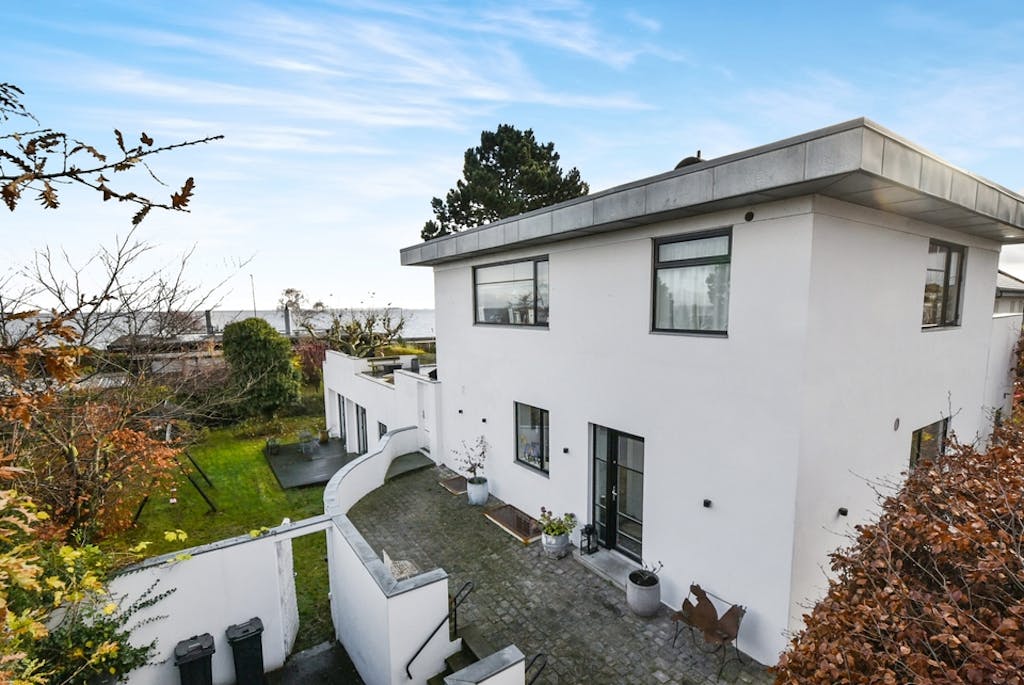 Funkislinjer med udsigt til Øresund