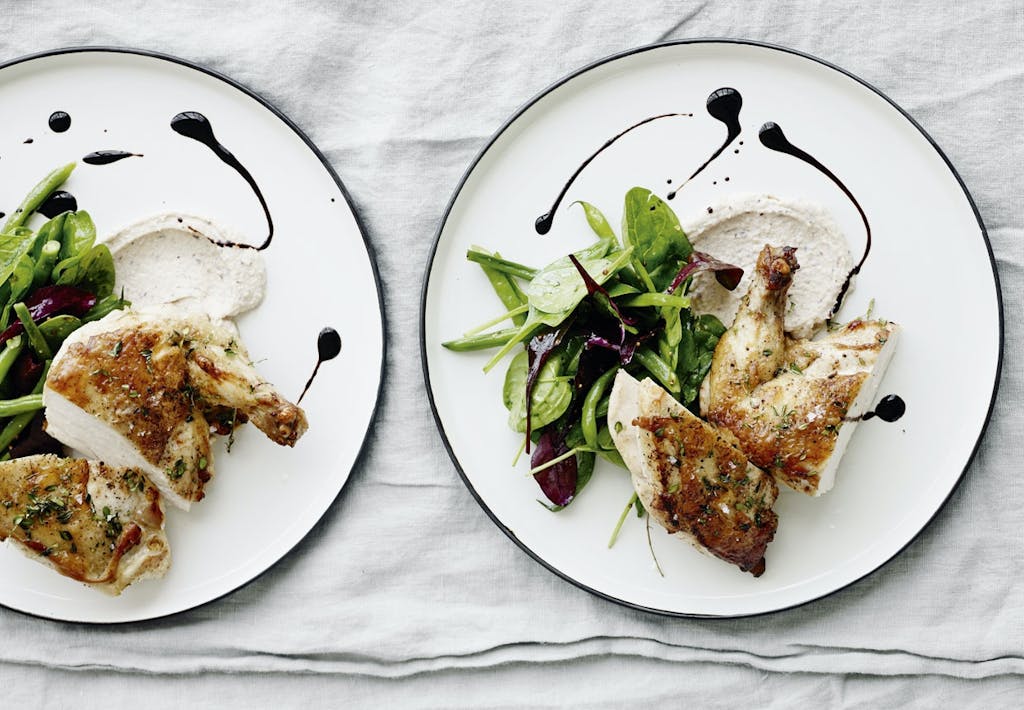 Unghanebryst med bønnesalat og glace